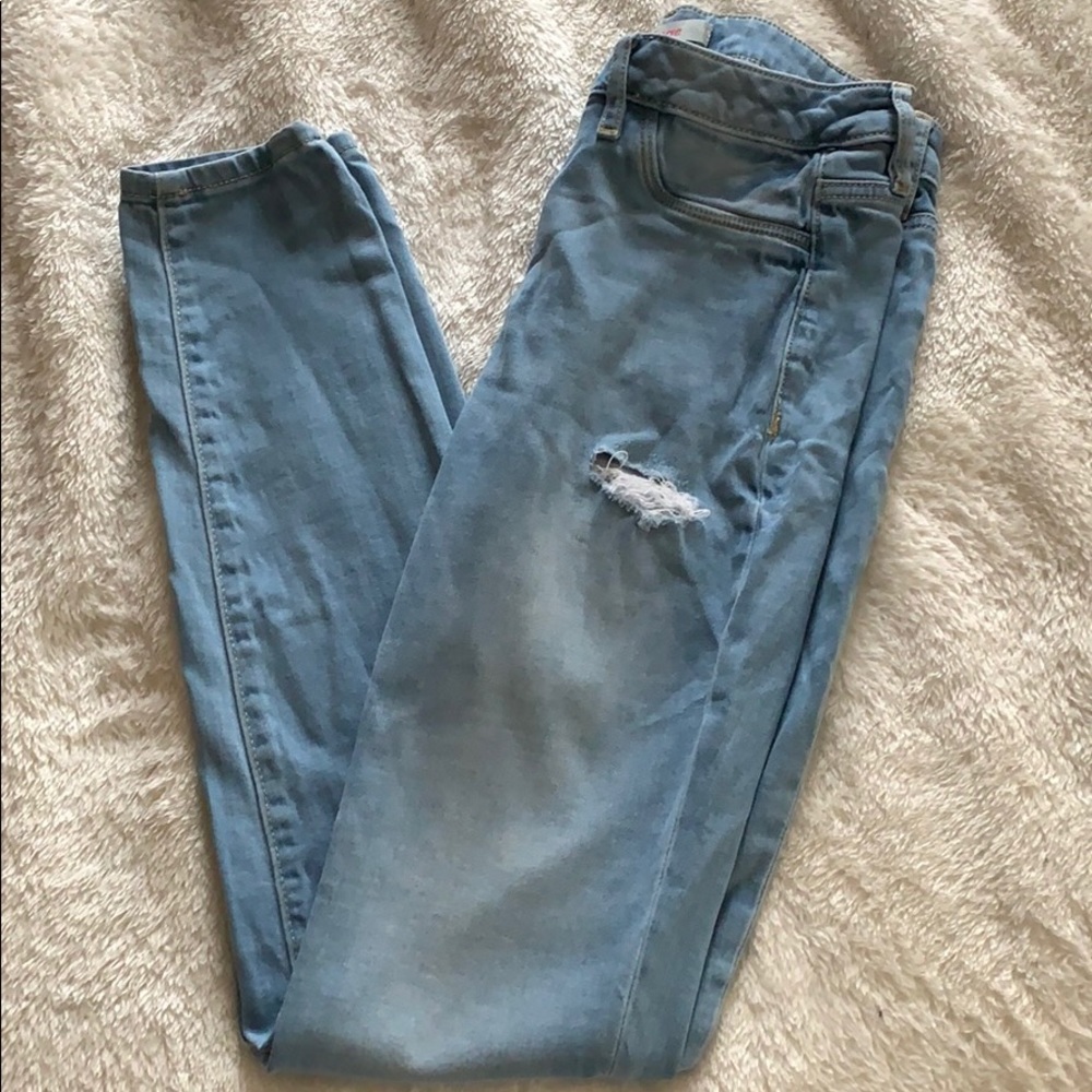 Refuge Skin Tight Rip Jeans